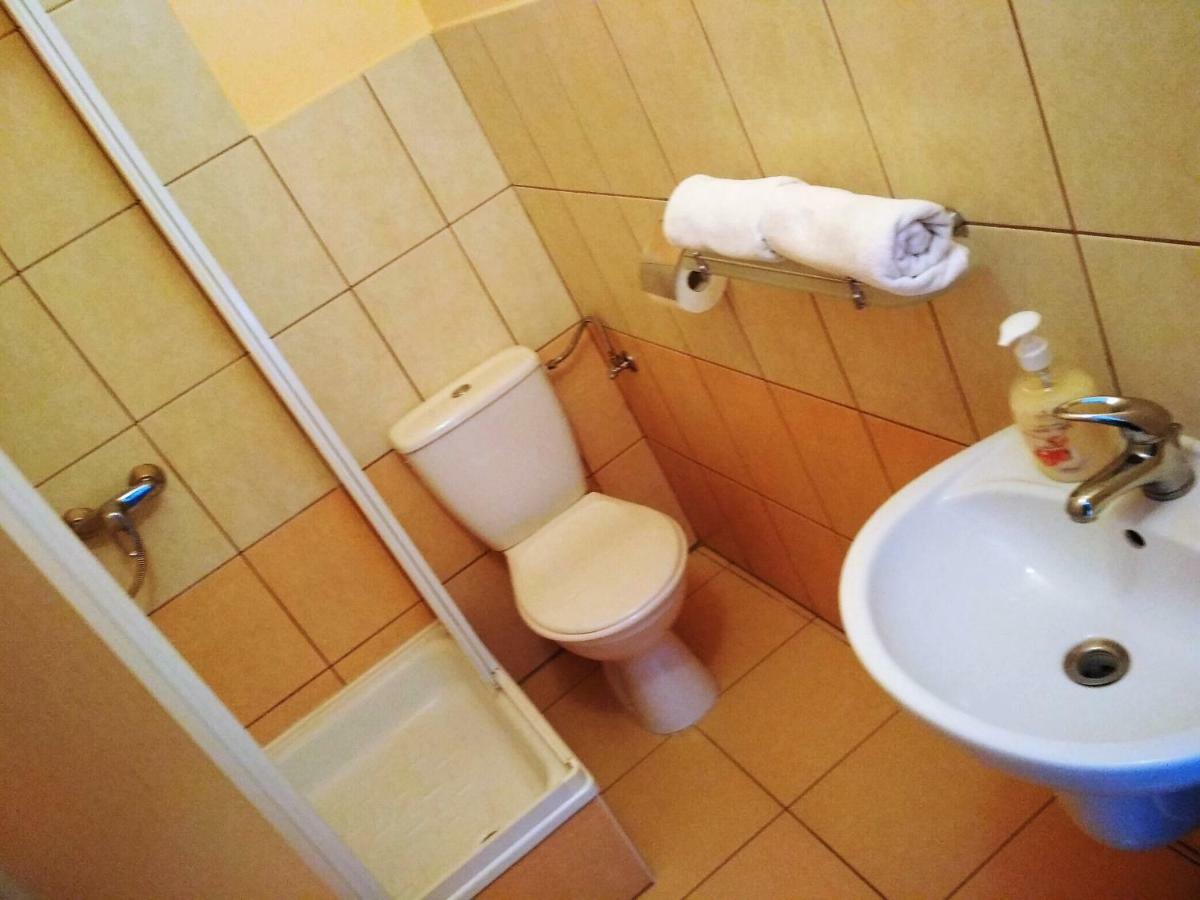 Sawik Dziekanowice Motel Lednogora Bagian luar foto